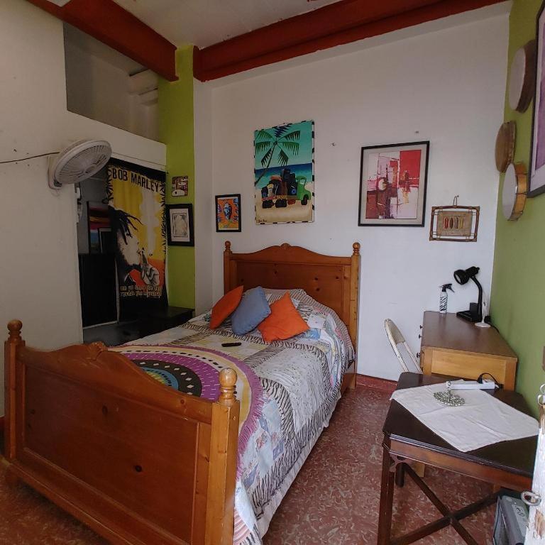 Denizens By Tripgogo Habitación en casa particular